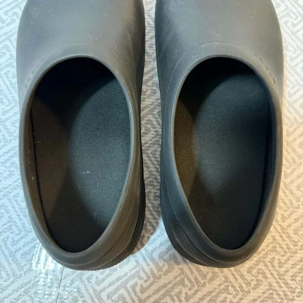 Crocs On The Clock Dual Comfort Slip-Resistant Work Clogs Black - Picture 6 of 9